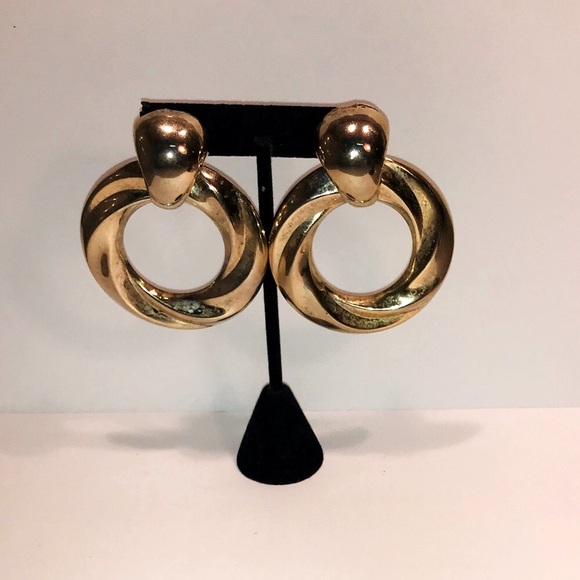 Vintage Clip-On Gold-Tone Oversized Hoop Earrings - Picture 1 of 5